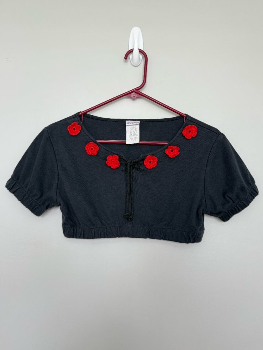 Frederick's of Hollywood VTG Late 90s Y2K Black Floral Crop Top M Mod Retro